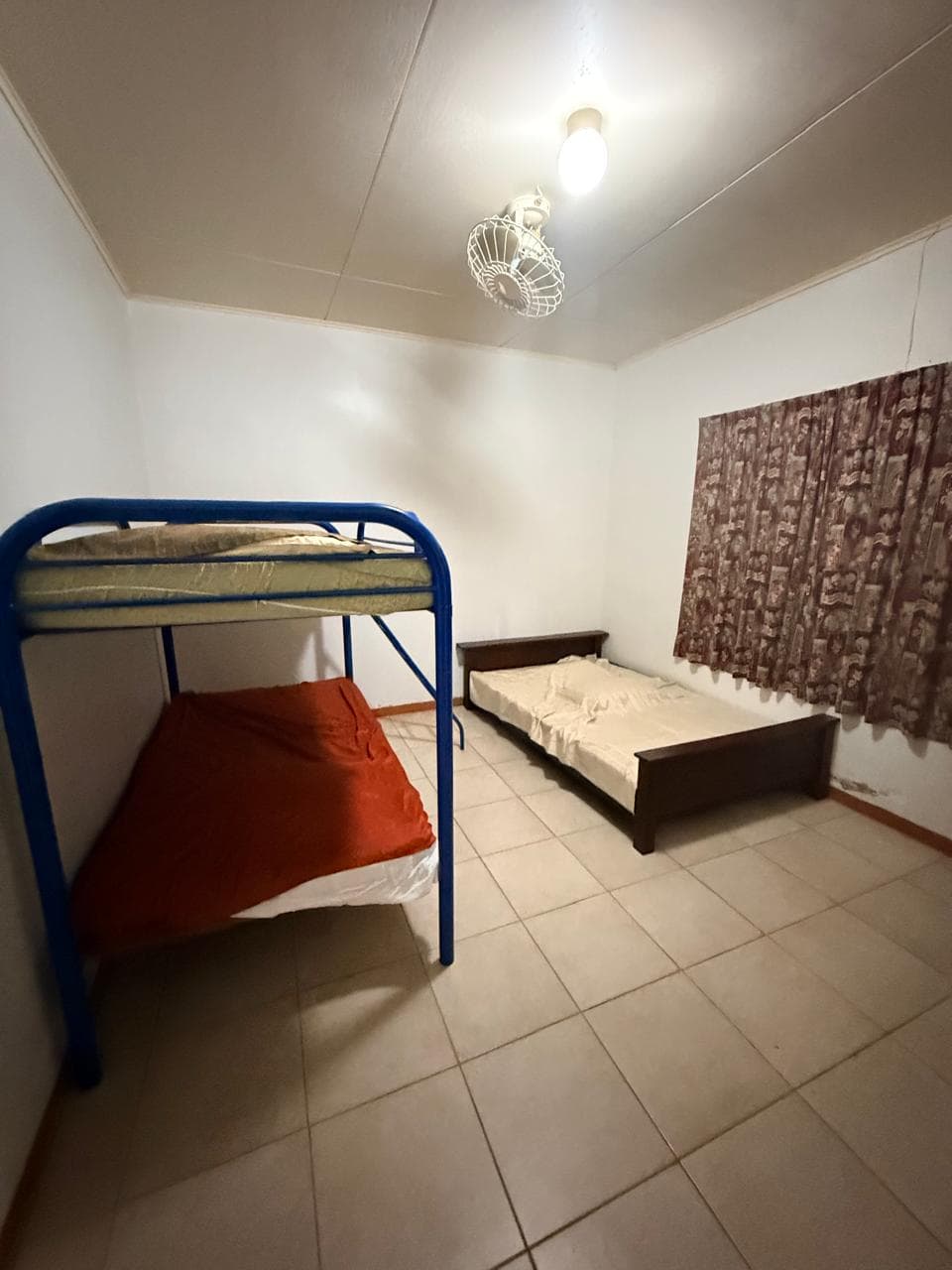 Kamer 3 — Stapelbed + tweepersoonsbed